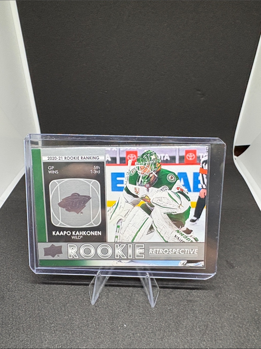 Upper Deck Kaapo Kahkonen Rookie Card Protective Hockey Card